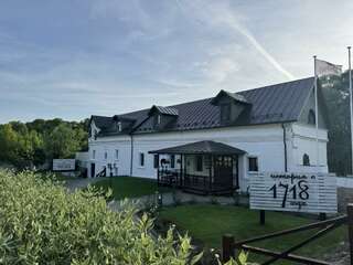 Гостевой дом Гончаровъ Полотняный Завод-0