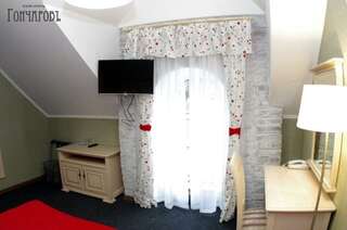 Гостевой дом Гончаровъ Полотняный Завод 2-местный номер стандарт-5